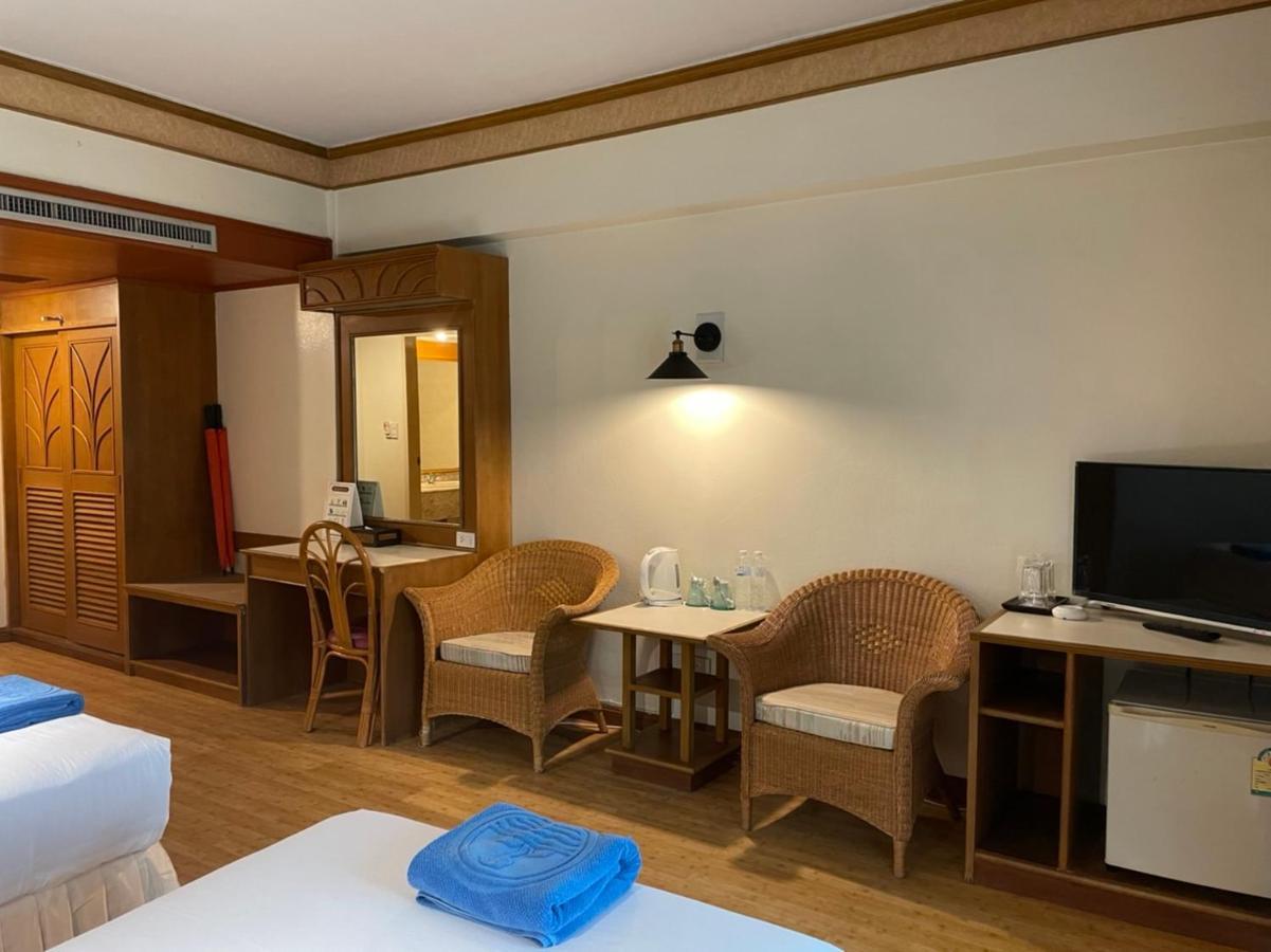 Phuket Golden Sand Inn - Sha Extra Plus Karon Kültér fotó