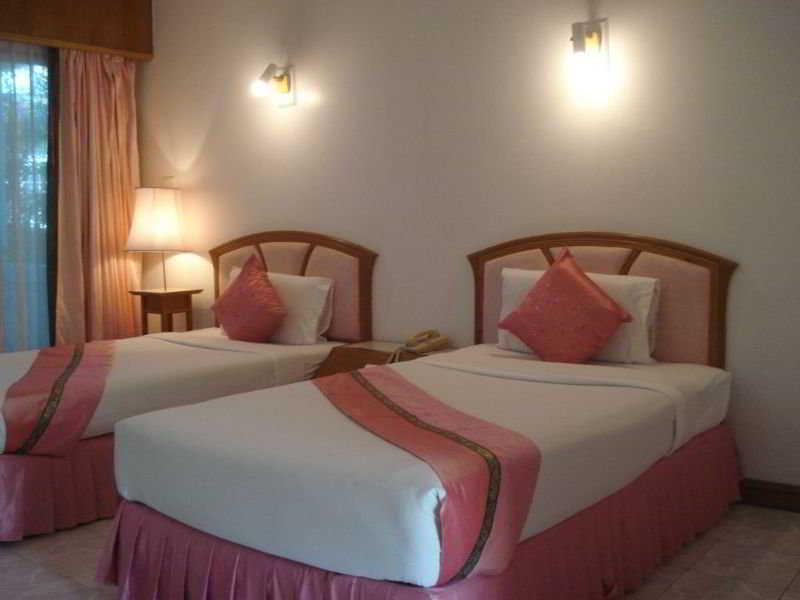 Phuket Golden Sand Inn - Sha Extra Plus Karon Kültér fotó